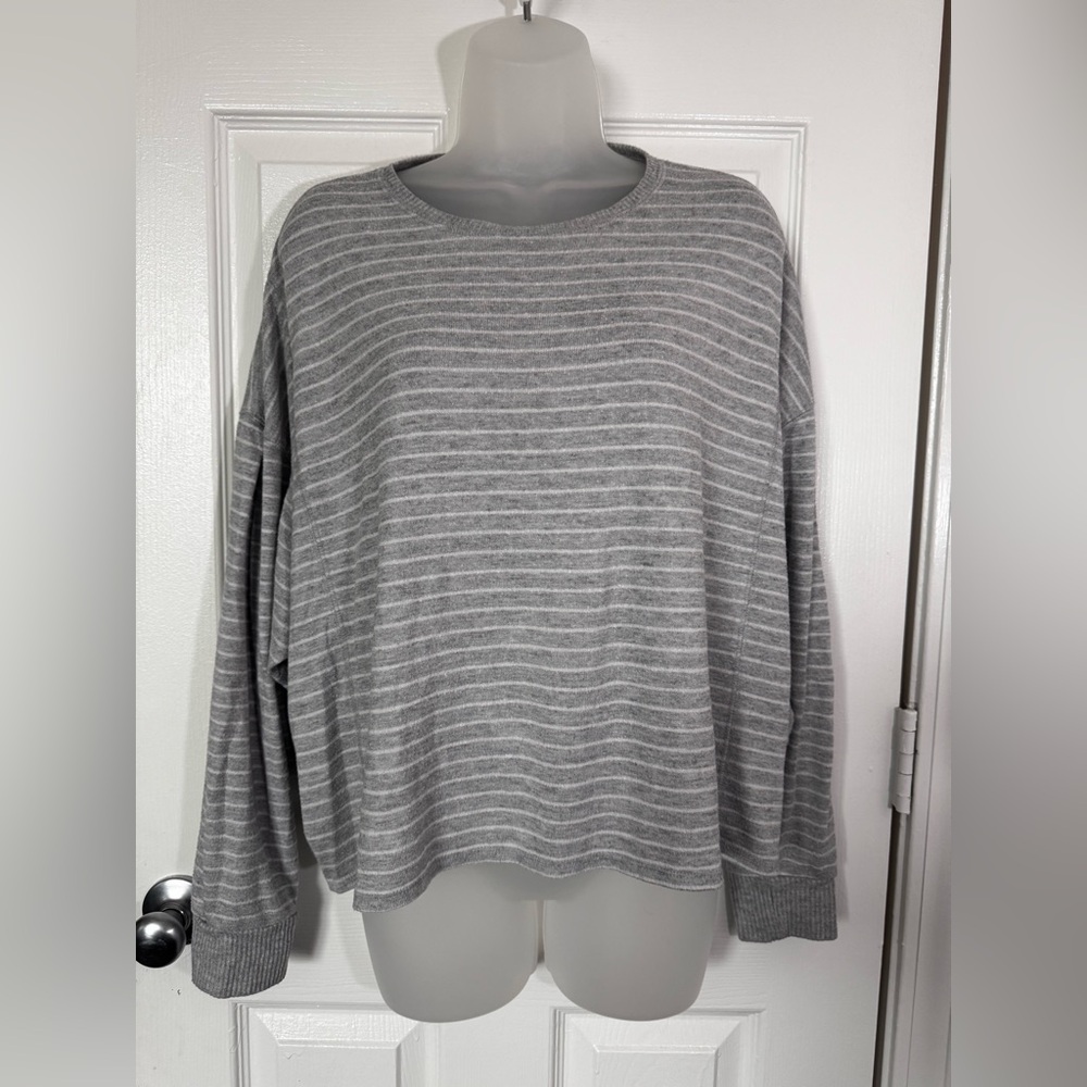 Lucky Brand Women's Gray Striped Crewneck Sweater 0422